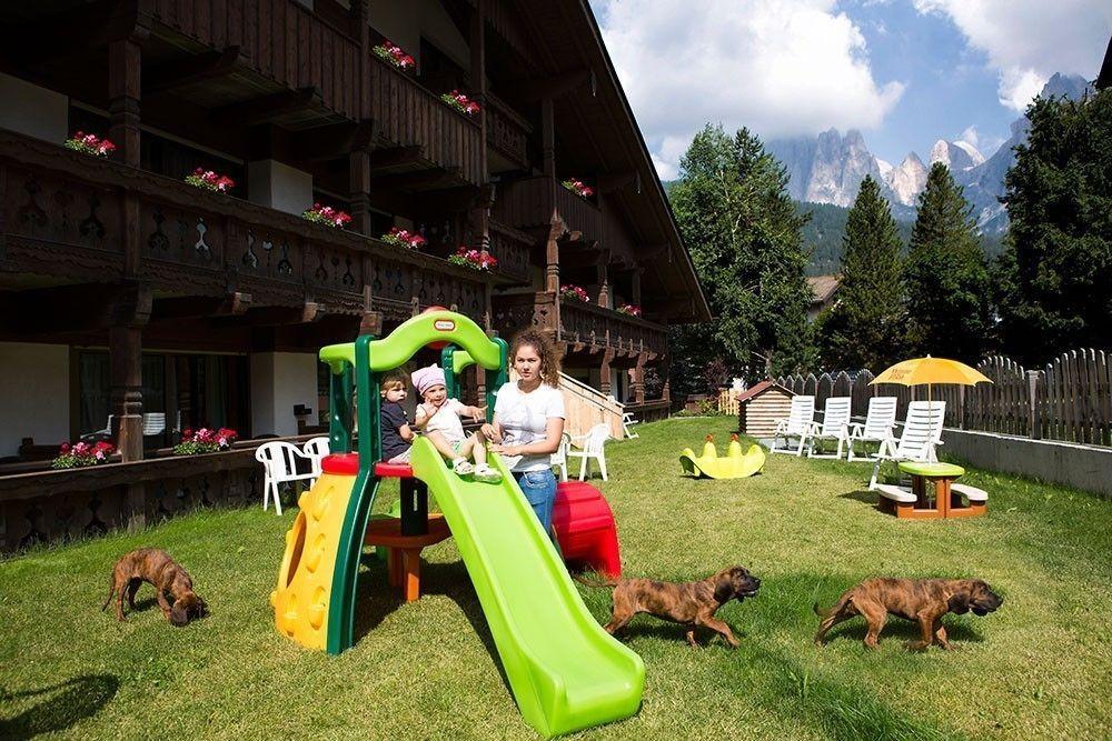 Sport Hotel Majare Pozza di Fassa Kültér fotó